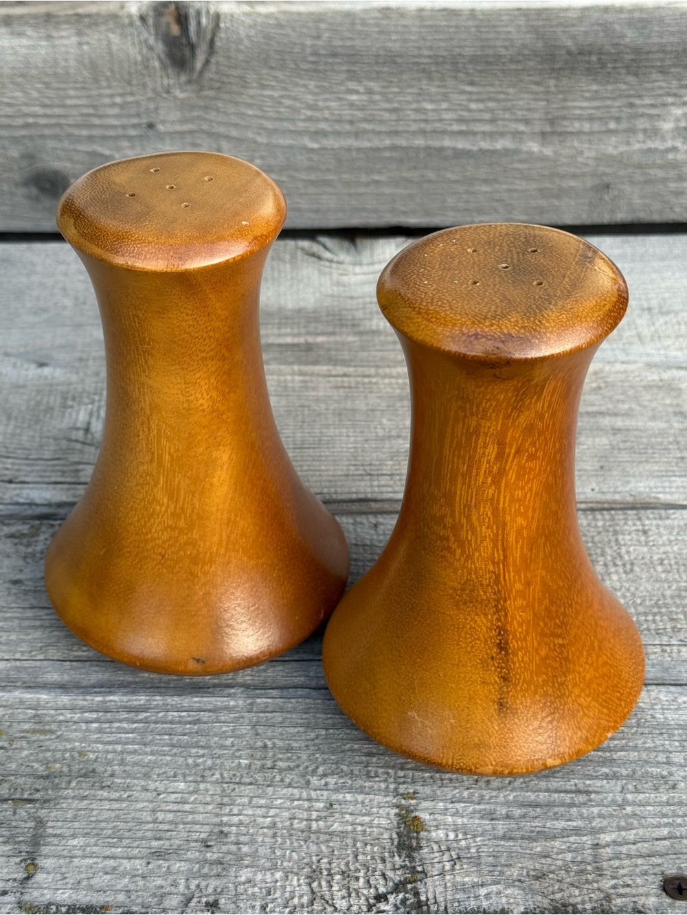 Vintage Classic MCM Hourglass Wooden Salt and Pepper Shakers Retro Dining